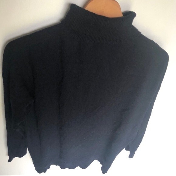 Brandy Melville Black Turtleneck Sweater One Size - Picture 14 of 14